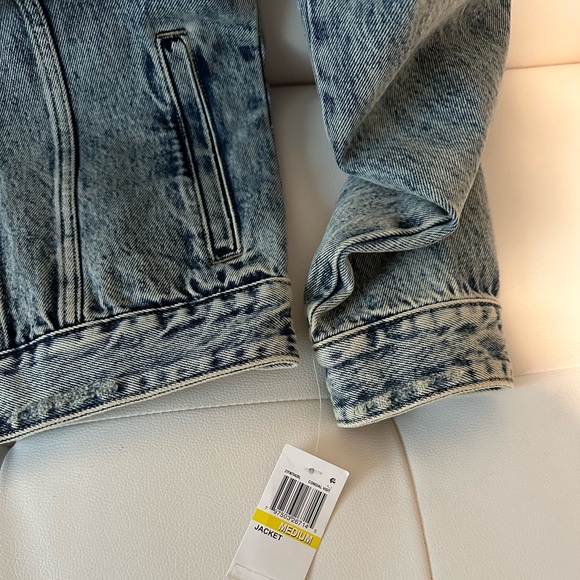 BLANKNYC Jean jacket with hoodie - Picture 5 of 5